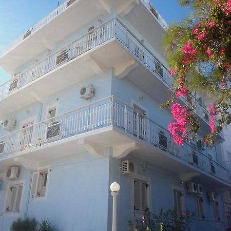 Miramare Hotel Lakkíon Екстериор снимка