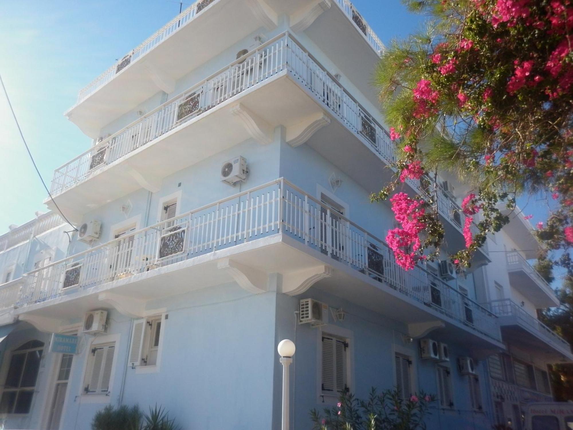 Miramare Hotel Lakkíon Екстериор снимка