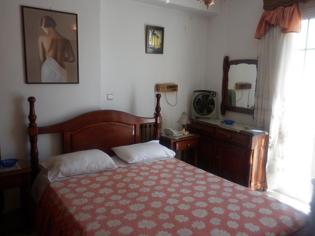 Miramare Hotel Lakkíon Стая снимка