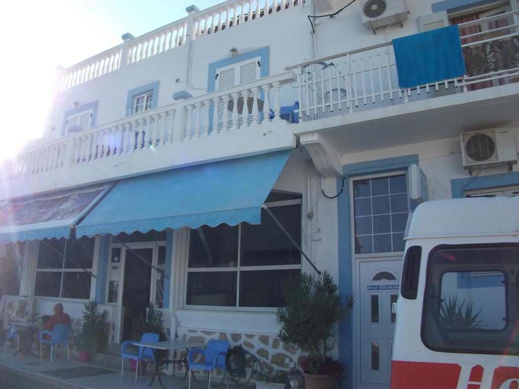 Miramare Hotel Lakkíon Екстериор снимка