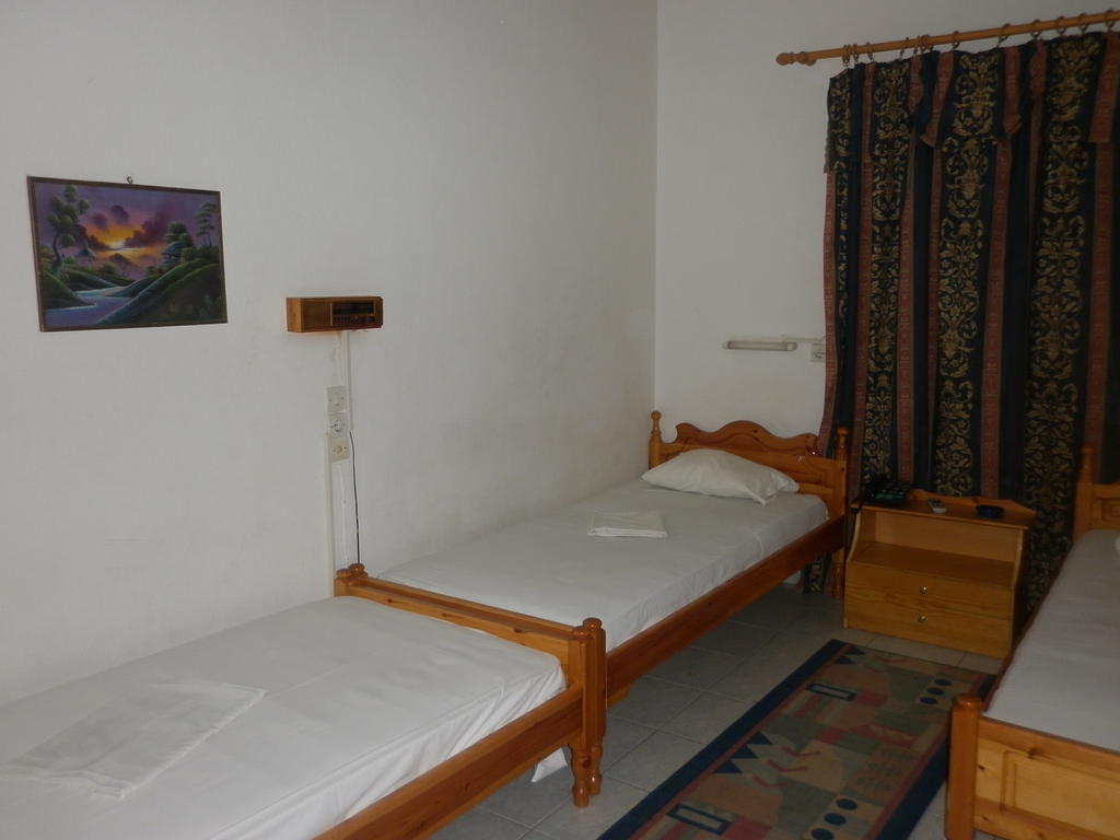 Miramare Hotel Lakkíon Екстериор снимка